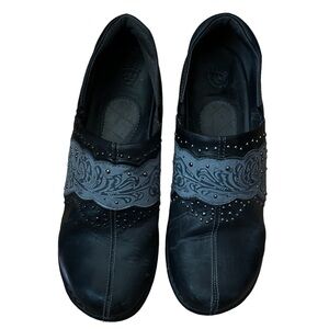 Women's Black and Gray Embellished Shoes